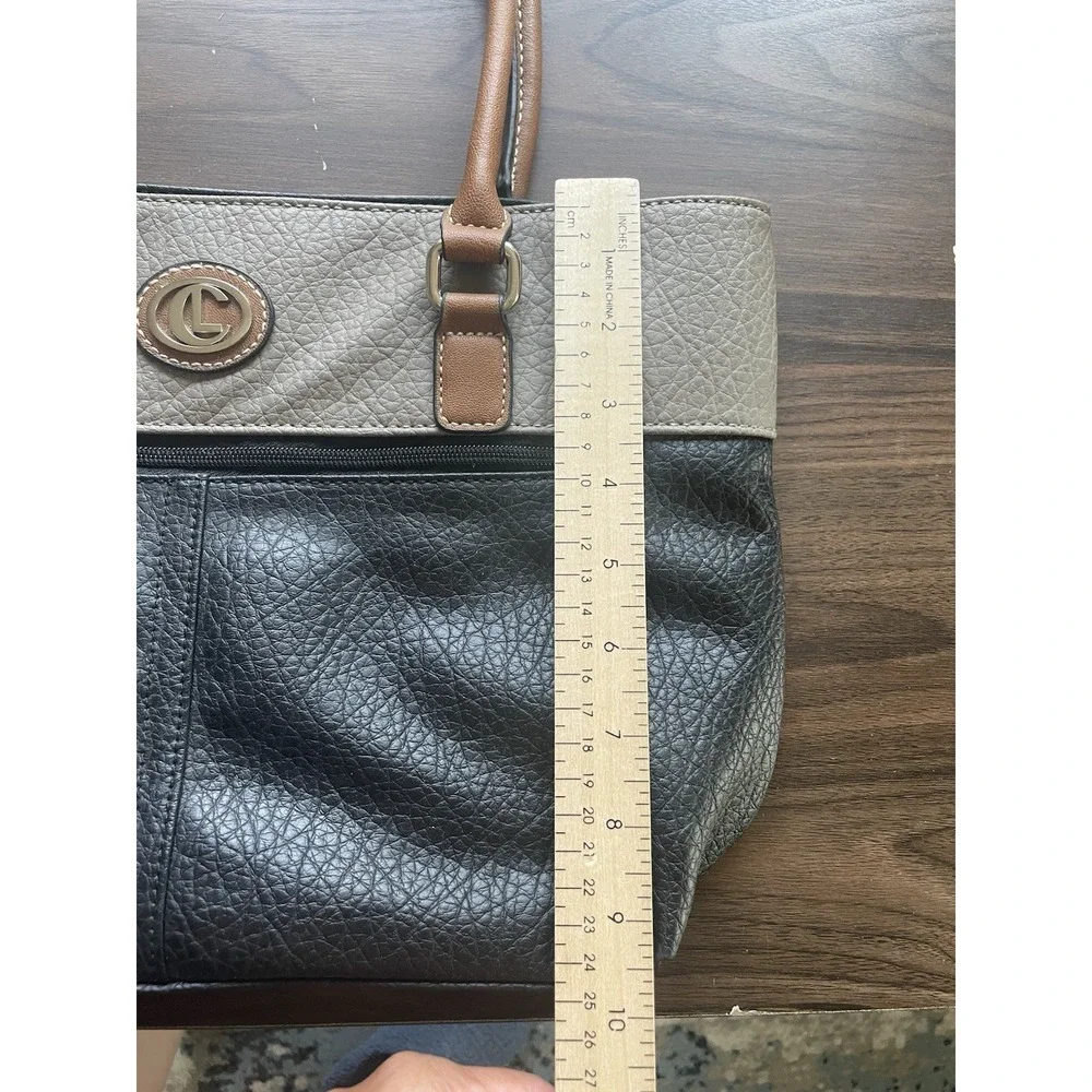 CL Carryland Tan & Black Satchel Purse Bag 3 Int Compartments 2 Ext Zip 2 Handle